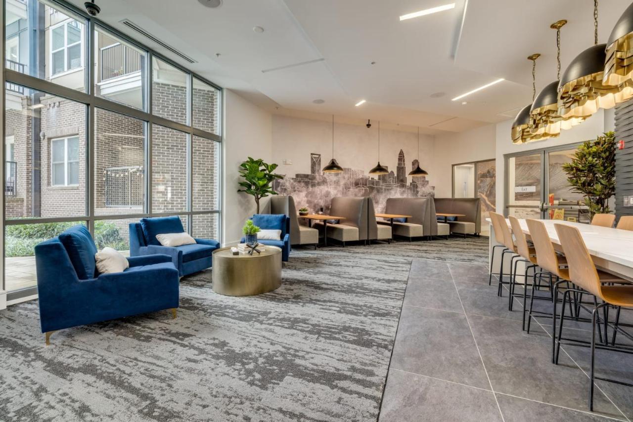 Premium Apartments And Studios At Midtown 205 In Charlotte Bagian luar foto