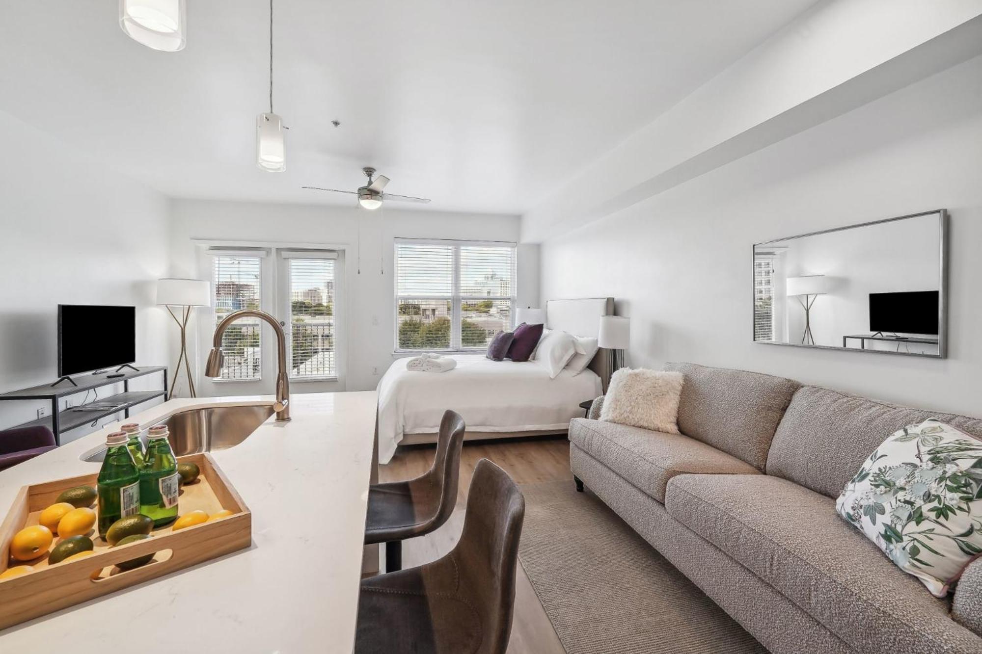 Premium Apartments And Studios At Midtown 205 In Charlotte Bagian luar foto